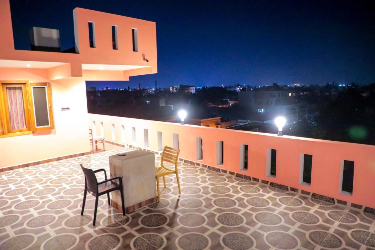 French Villa Пондичери Екстериор снимка